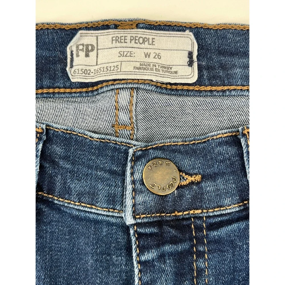 Free People Women Distressed Frayed Fringe Hem Skinny Jeans Dark Wash Blue W26‎